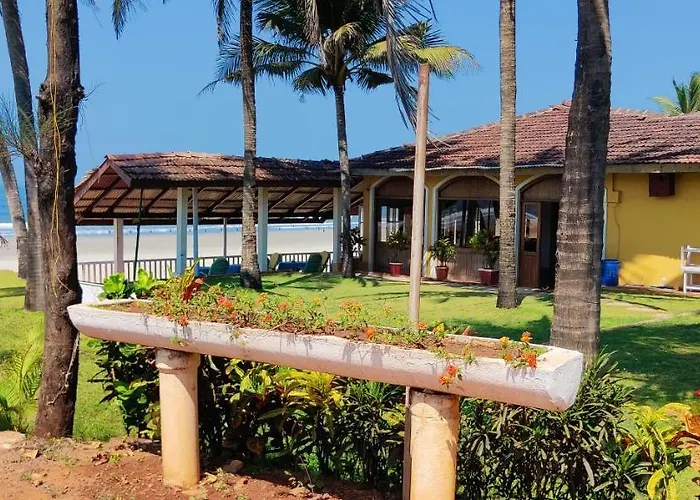 Xavier\'S Beach Resort